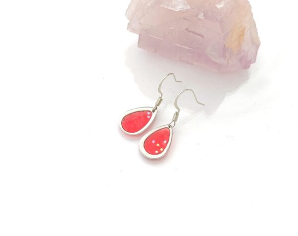 Red and glitter, resin drop earrings
