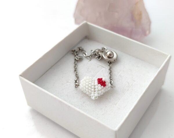 Stainless steel bracelet with white heart