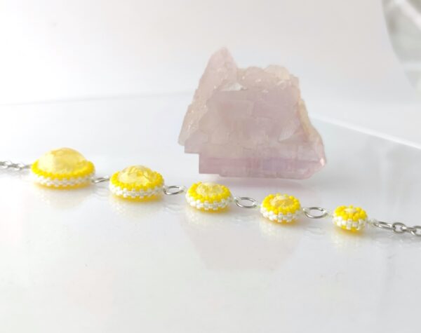 Bubbles beaded bracelet in yellow color