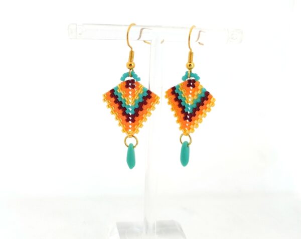 Arrow beaded earrings in mexican colors