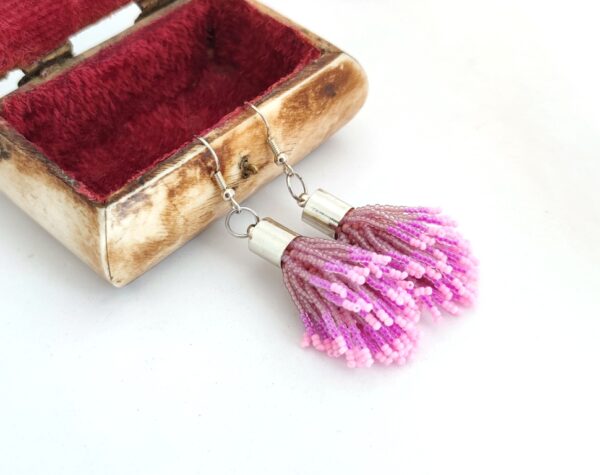Lilac color beadtassel earrings