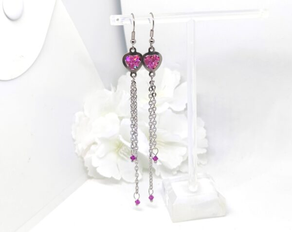 Heart earrings with long chain tassel, purple, chunky glitter