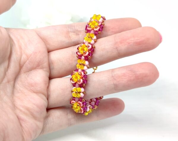 Bicone flower bracelet in pink-yellow colors