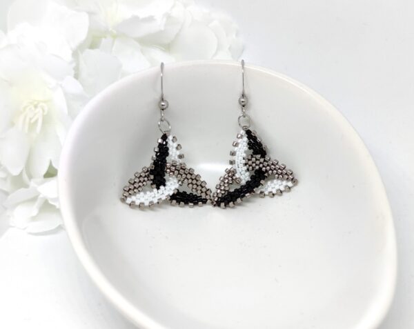 Celtic knot, beaded earrings in black, steel and white colors