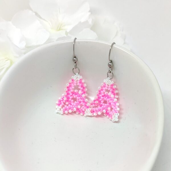 Celtic knot, beaded earrings in bubblegum pink-white colors