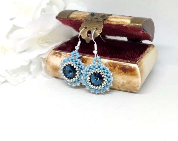 Bloom, beaded earrings in blue colors